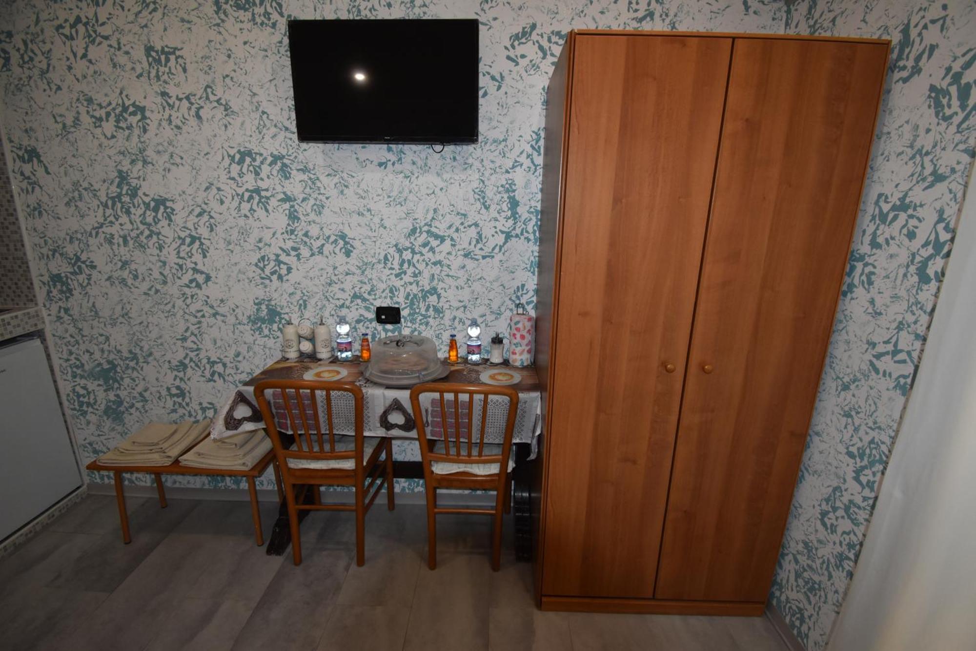 Vichyenichy Hotel Morena Room photo